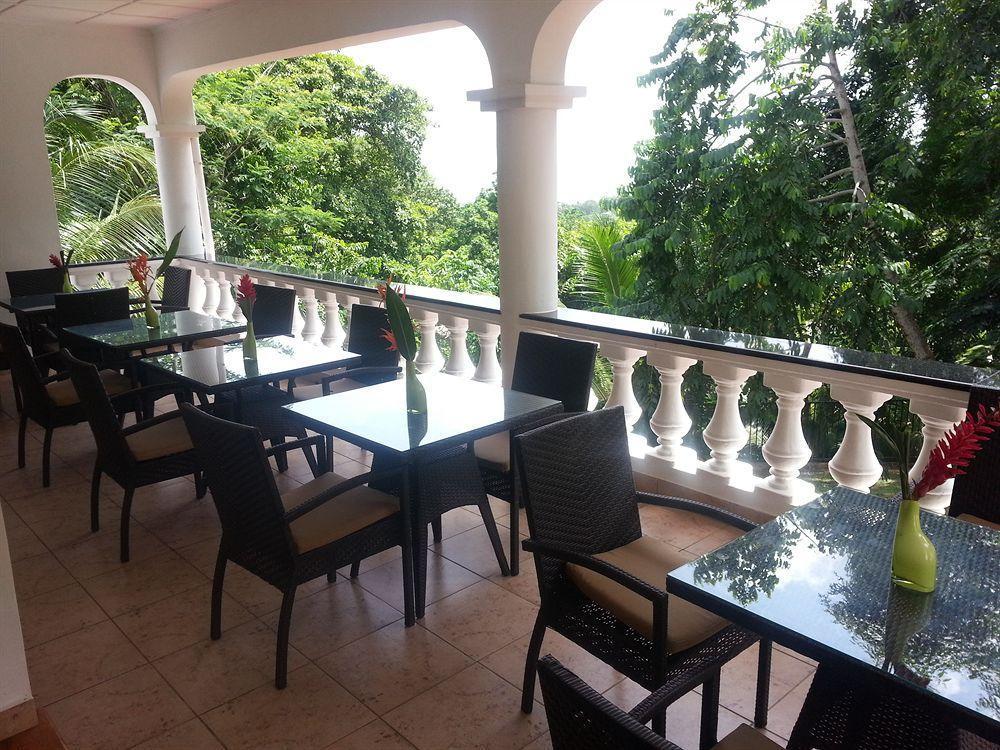 Albizia Lodge Green Estate Pointe Au Sel 외부 사진